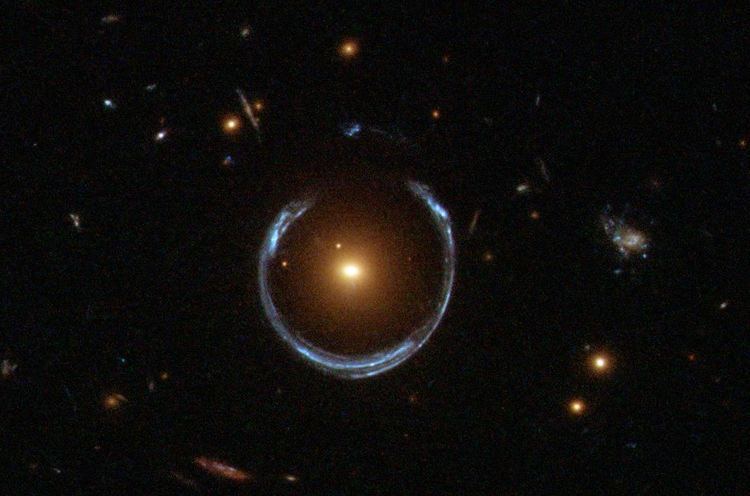 Einstein ring