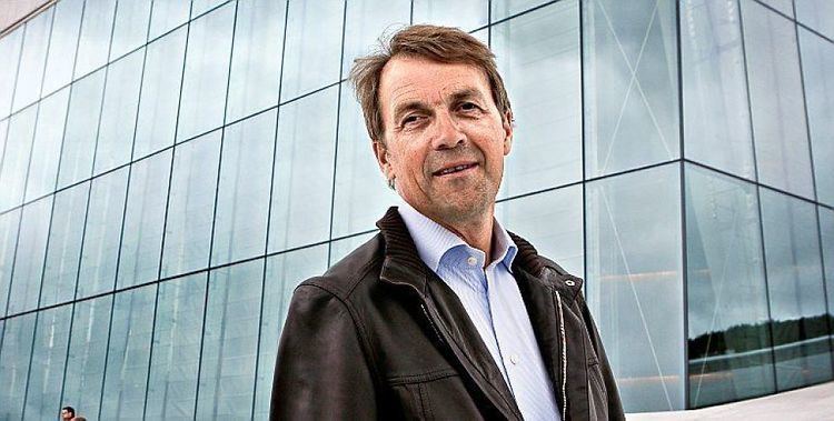 Eivind Reiten Reiten tar over AGR Group AGR Group Makro og politikk