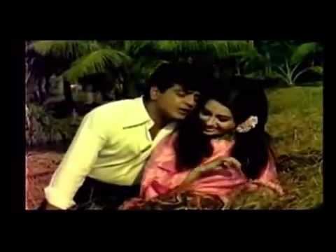 Ek Hasina Do Diwane 1972 do kadam tum bhi chale clipmp4 YouTube
