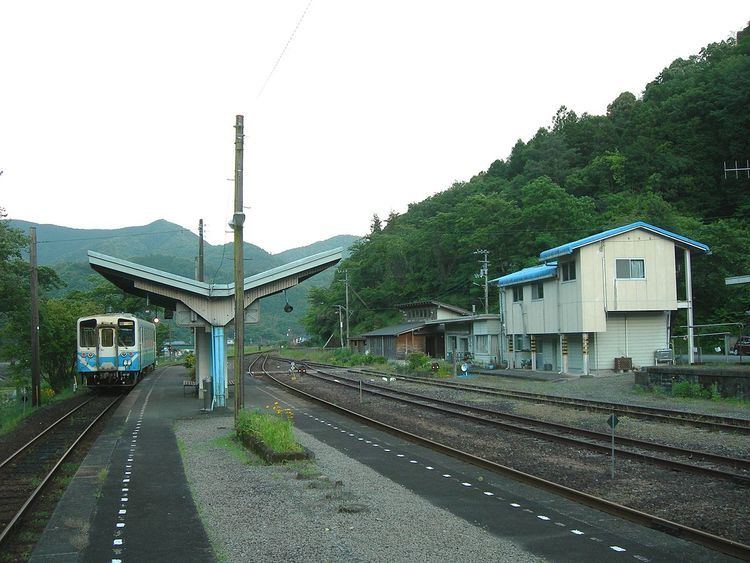 Ekawasaki Station