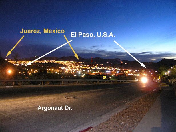 El Paso–Juárez Looking west at Juarez Mexico and El Paso Texas are separated