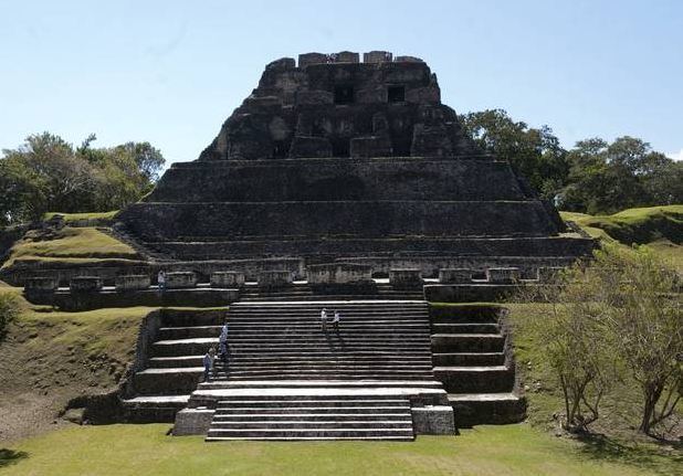 El Perú (Maya site) Lady Snake Lordquot Tomb Discovered Mayan Warrior Queen Believed Found