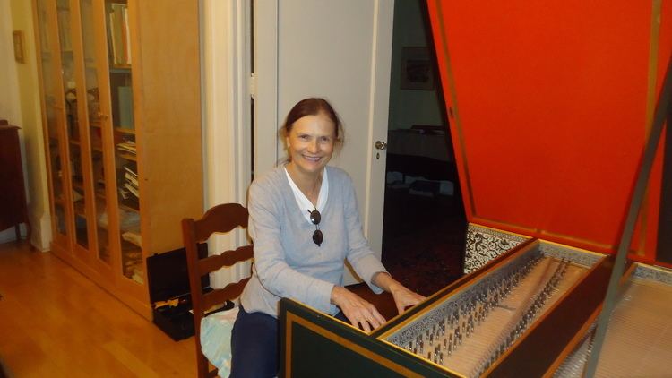 Elaine Comparone Aglow with creative fire My NYC visit with harpsichordist Elaine