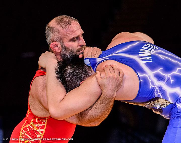 Eldar Kurtanidze 2014 OPEN WRESTLING FILA FREESTYLE WORLD CUP JPN vs GEO