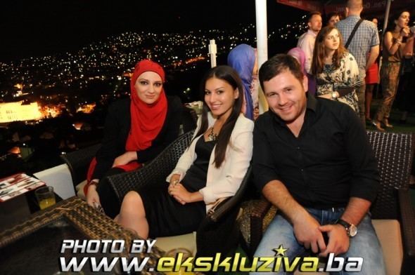 Eldin Huseinbegovic Eldin Huseinbegovi javnosti pokazao novu djevojku
