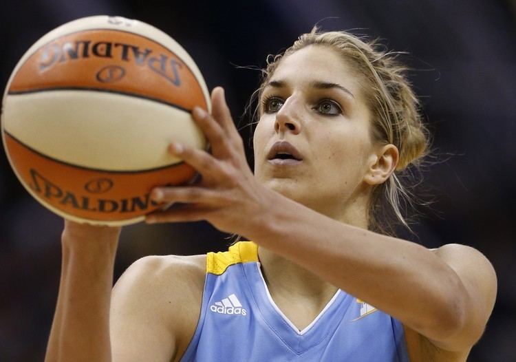 Elena Delle Donne Elena Delle Donne Soars With The Chicago Sky Only A Game