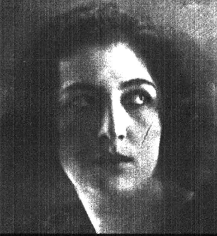 Elena Sangro httpsuploadwikimediaorgwikipediacommonscc