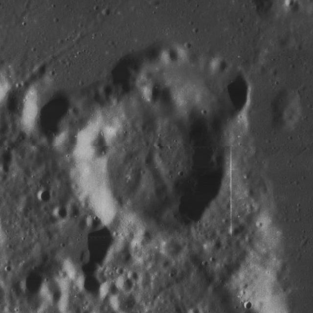 Elger (crater)