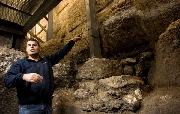 Eli Shukron New archaeology find sheds light on ancient Jerusalem site