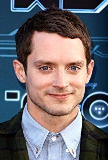 Elijah Wood iamediaimdbcomimagesMMV5BMTM0NDIxMzQ5OF5BMl5