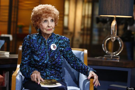 Elinor Otto Meet Elinor Otto A Real Life Rosie The Riveter Still Working At 93