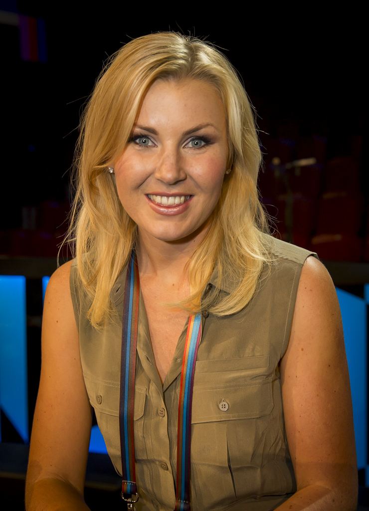 Elisa Lindström Melodifestivalen 2014 Elisas tvlingsinstinkt vcks igen Poplight