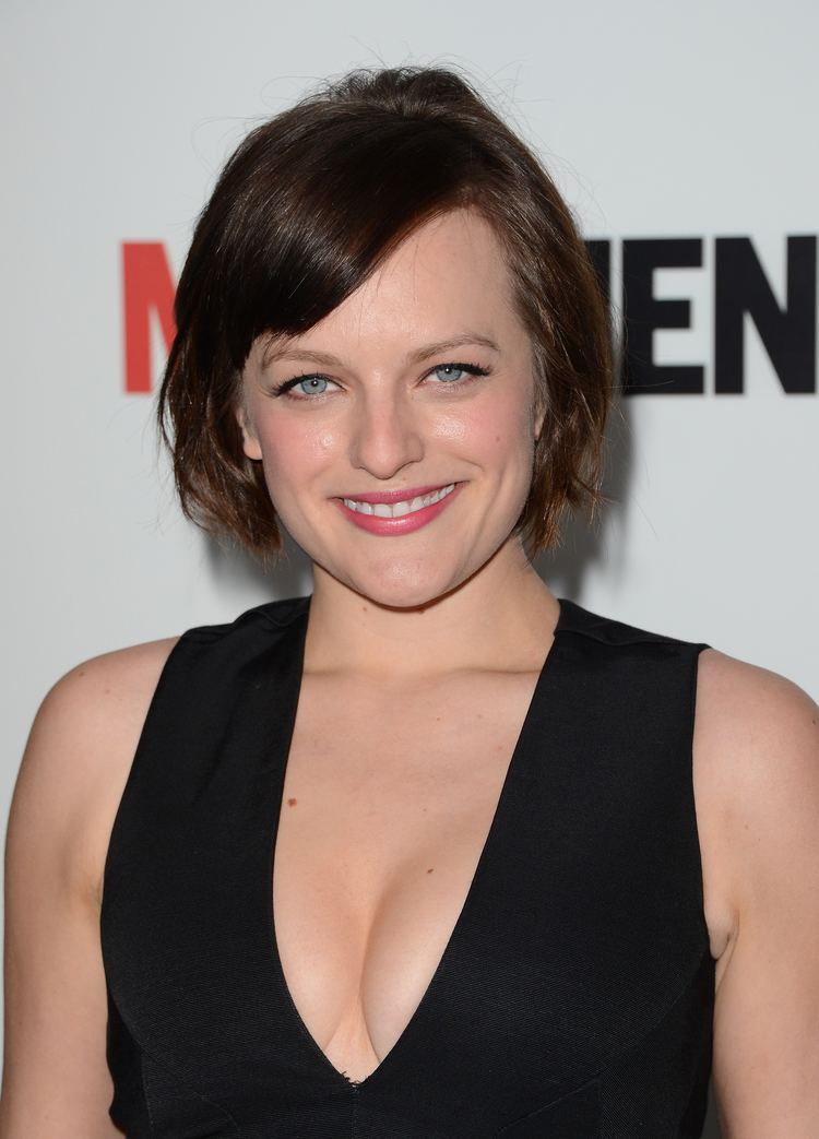 Elisabeth Moss Elisabeth Moss The Ladies of Mad Men Spice Up the Red