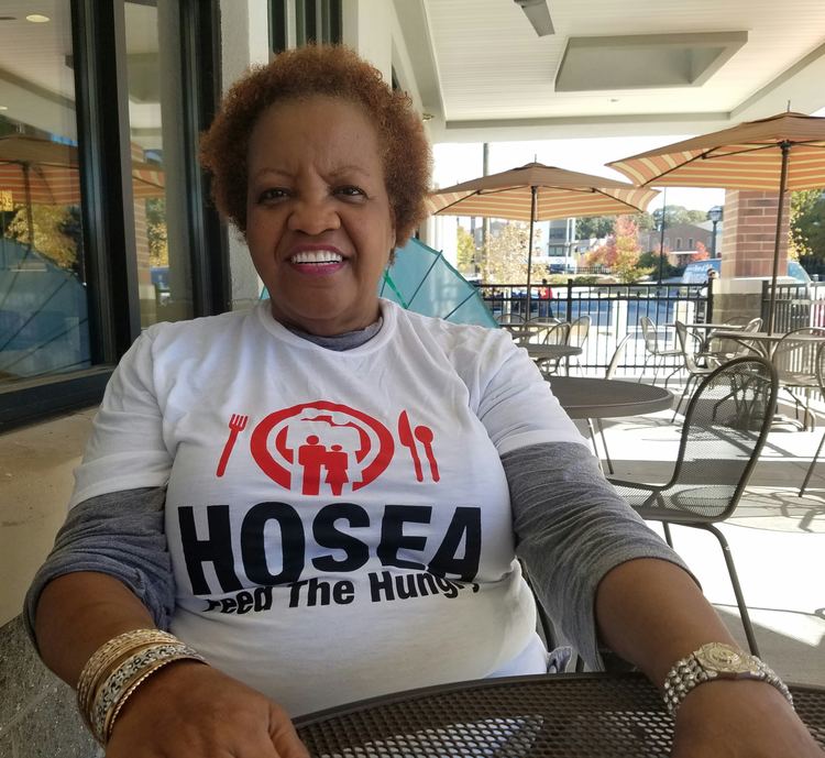Elisabeth Omilami Homeless Advocate Elisabeth Omilami Says Hosea Helps Is Now Homeless