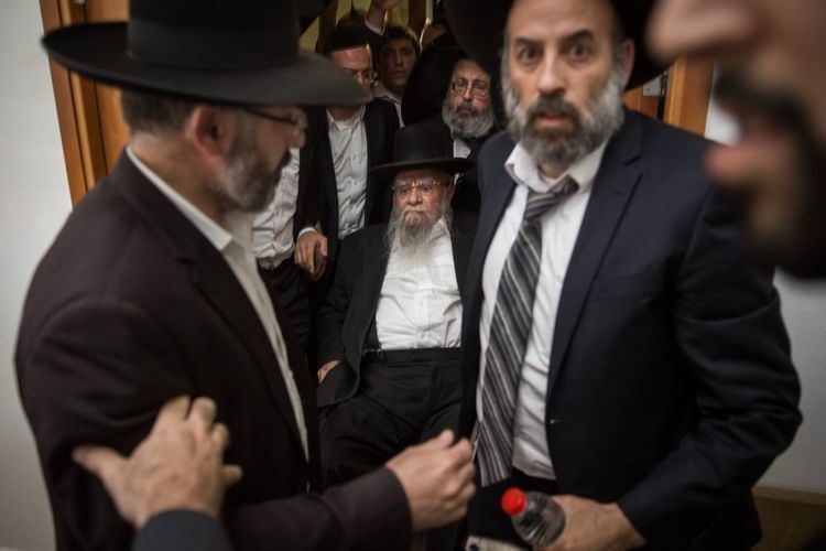 Eliyahu Bakshi-Doron Former chief rabbi convicted of fraud breach of trust The Times