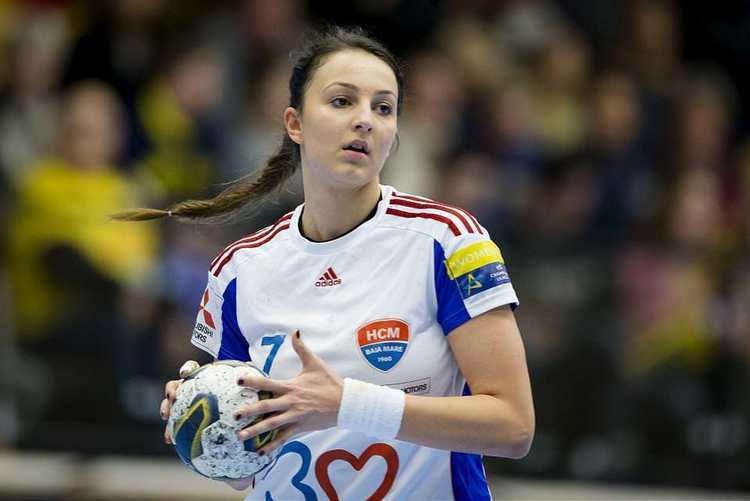 Eliza Buceschi Handbalista Eliza Buceschi ia reziliat contractul cu FC Midtjylland