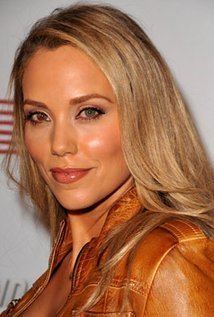 Elizabeth Berkley iamediaimdbcomimagesMMV5BMTQwMzQyMzkwOF5BMl5