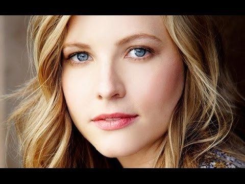 Elizabeth Blackmore Meet The New Vampire Diaries Season 7 Villains Elizabeth