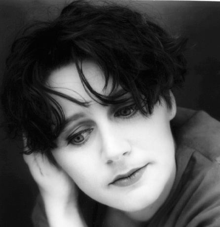 Elizabeth Fraser cocteau twins the band Elizabeth Fraser photo gallery