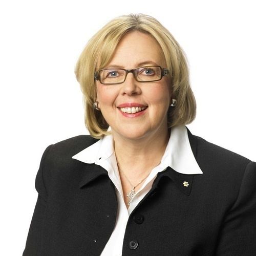 Elizabeth May Elizabeth May to Host Town Hall in Squamish The Squamish