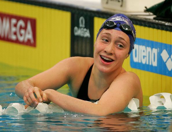 Elizabeth Simmonds Elizabeth Simmonds Pictures Swimming World Cup Day 1