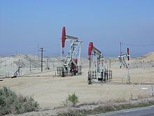 Elk Hills Oil Field httpsuploadwikimediaorgwikipediacommonsthu