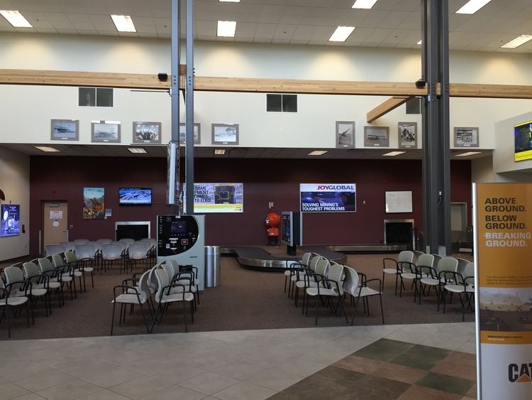 Elko Regional Airport File20150505 10 54 49 Passenger waiting area within the terminal