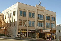 Elks Building and Theater httpsuploadwikimediaorgwikipediacommonsthu