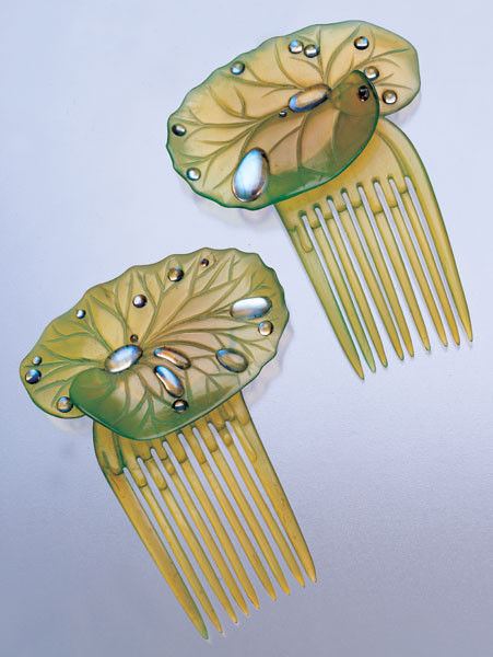 Ella Naper Lilypad hair combs by ELLA NAPER Tadema Gallery