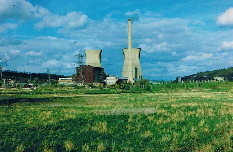 Elland Power Station httpsuploadwikimediaorgwikipediacommonsthu