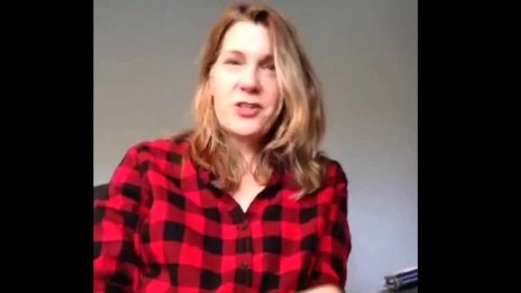 Ellen Reid Ellen Reid of Crash Test Dummies Introduces Hookist YouTube