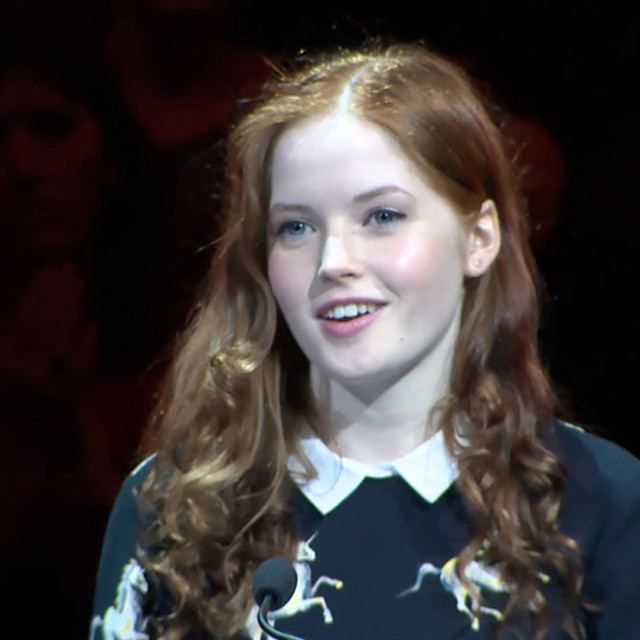 Ellie Bamber Ellie Bamber Letters Live