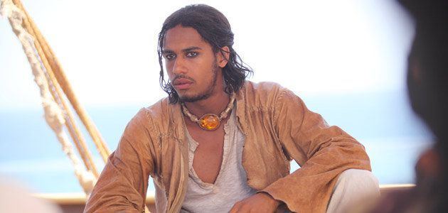 Elliot Knight Elliot Knight and Estella Daniels interview Sinbad