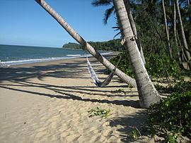 Ellis Beach, Queensland httpsuploadwikimediaorgwikipediaenthumb3
