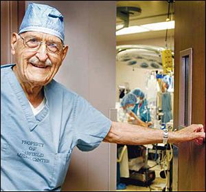 Ellsworth Wareham This 100yearold Retired Surgeon Says 39Vegan Diet39 is Key