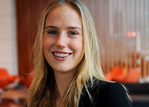 Ellyse Perry cdn0theroarcomauwpcontentuploads201109Ell