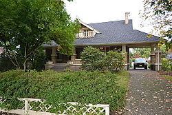 Elmer Harlow House httpsuploadwikimediaorgwikipediacommonsthu