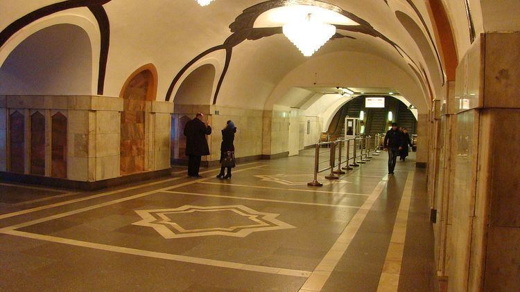 Elmlər Akademiyası (Baku Metro)