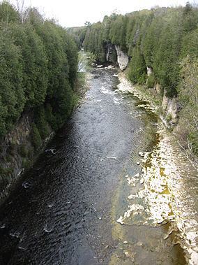 Elora Gorge httpsuploadwikimediaorgwikipediacommonsthu