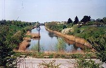Elster-Saale Canal httpsuploadwikimediaorgwikipediacommonsthu