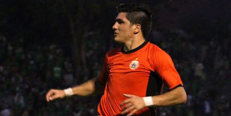 Emanuel De Porras Persija Tak Tahu De Porras Acungkan Jari Tengah Bolanet