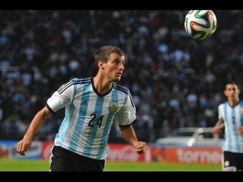 Emanuel Mammana Emanuel Mammana River Plate Defender Skills 2015 HD YouTube