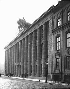 Embassy of Germany, Saint Petersburg httpsuploadwikimediaorgwikipediacommonsthu