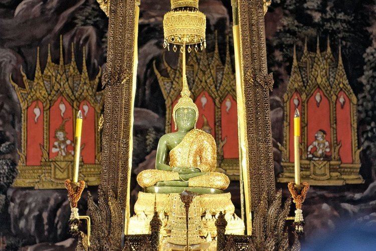 Emerald Buddha The Sacred Emerald Buddha