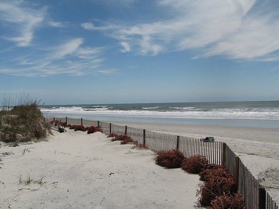 Emerald Isle, North Carolina httpsmediacdntripadvisorcommediaphotos01