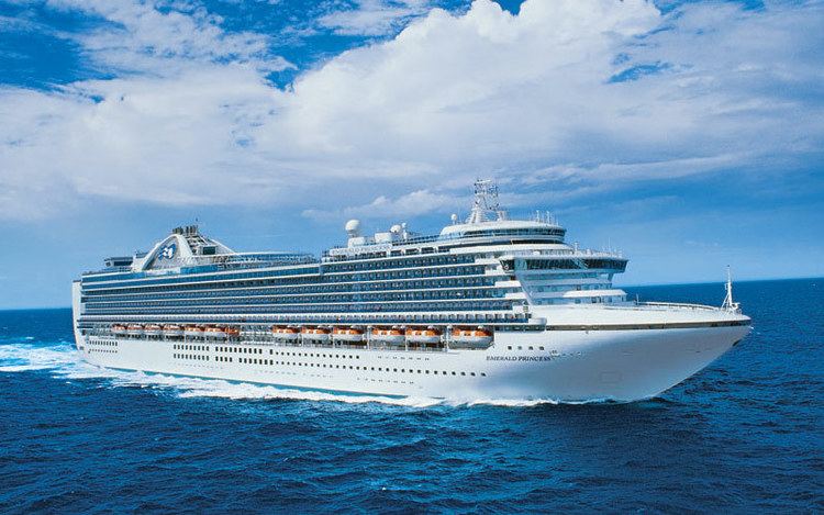 Emerald Princess Emerald Princess Cruise Ship 2017 and 2018 Emerald Princess