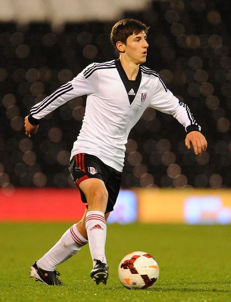 Emerson Hyndman Emerson Hyndman Pictures Fulham U18 v Reading U18 Zimbio