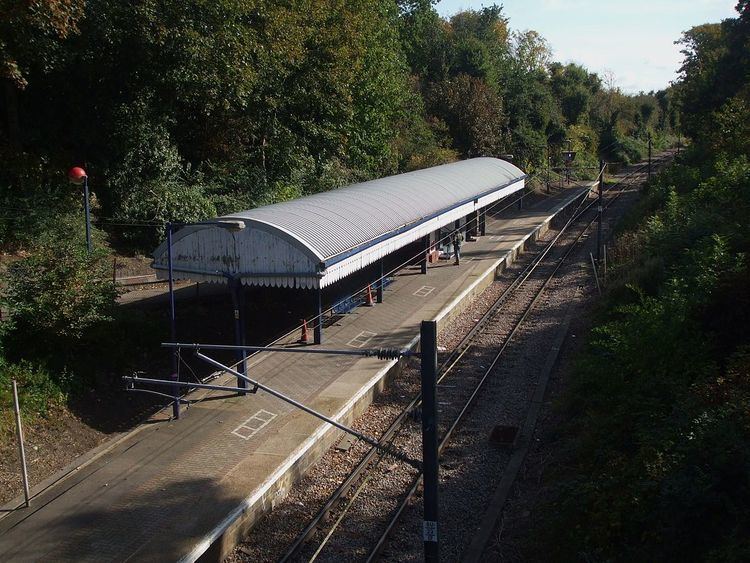 Emerson Park railway station