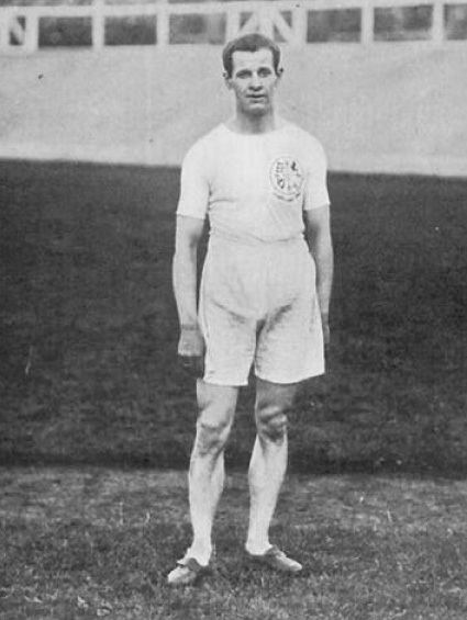Emil Voigt (athlete)
