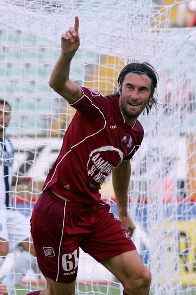 Emiliano Bonazzoli Emiliano Bonazzoli Pictures AC Siena v Reggina Calcio